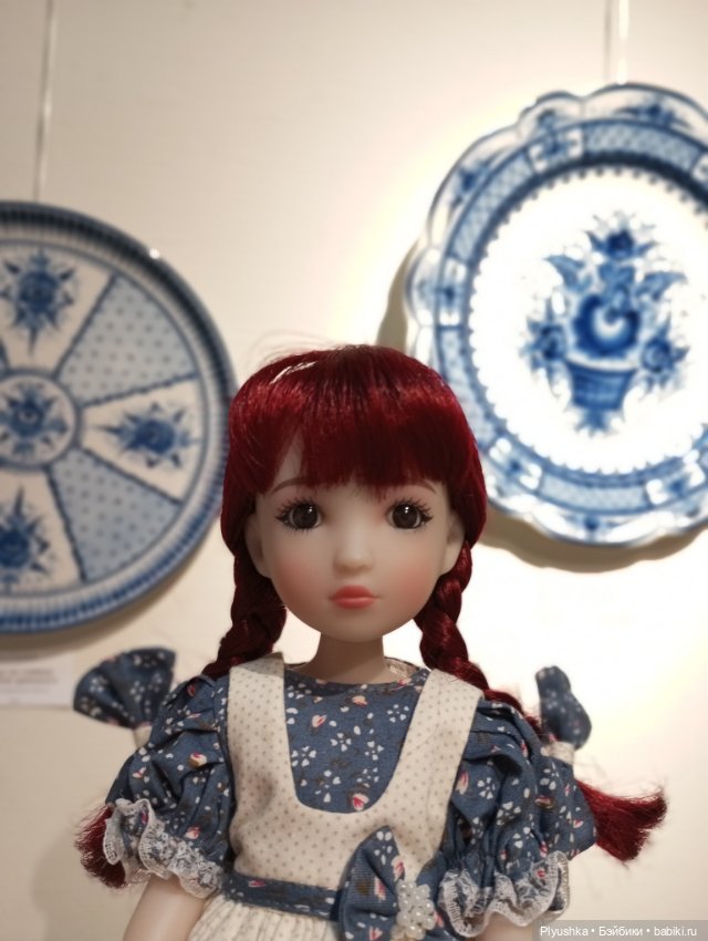 Таллула на выставке Гжели