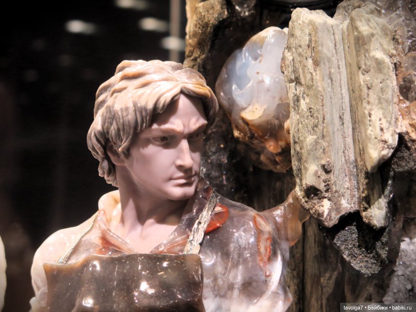 Великолепная ювелирная выставка в Москве октябрь 2024-март 2025