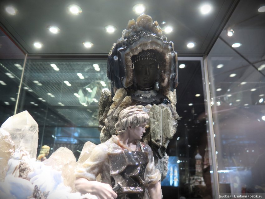 Великолепная ювелирная выставка в Москве октябрь 2024-март 2025