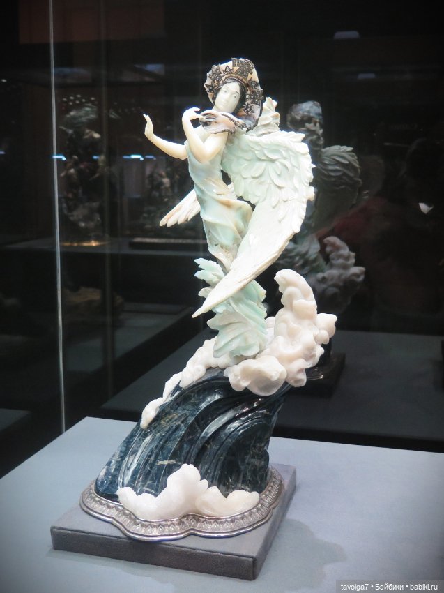 Великолепная ювелирная выставка в Москве октябрь 2024-март 2025 (фото 8)