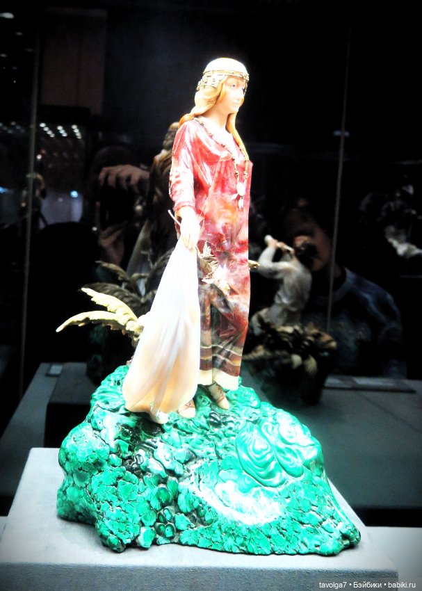 Великолепная ювелирная выставка в Москве октябрь 2024-март 2025 (фото 3)