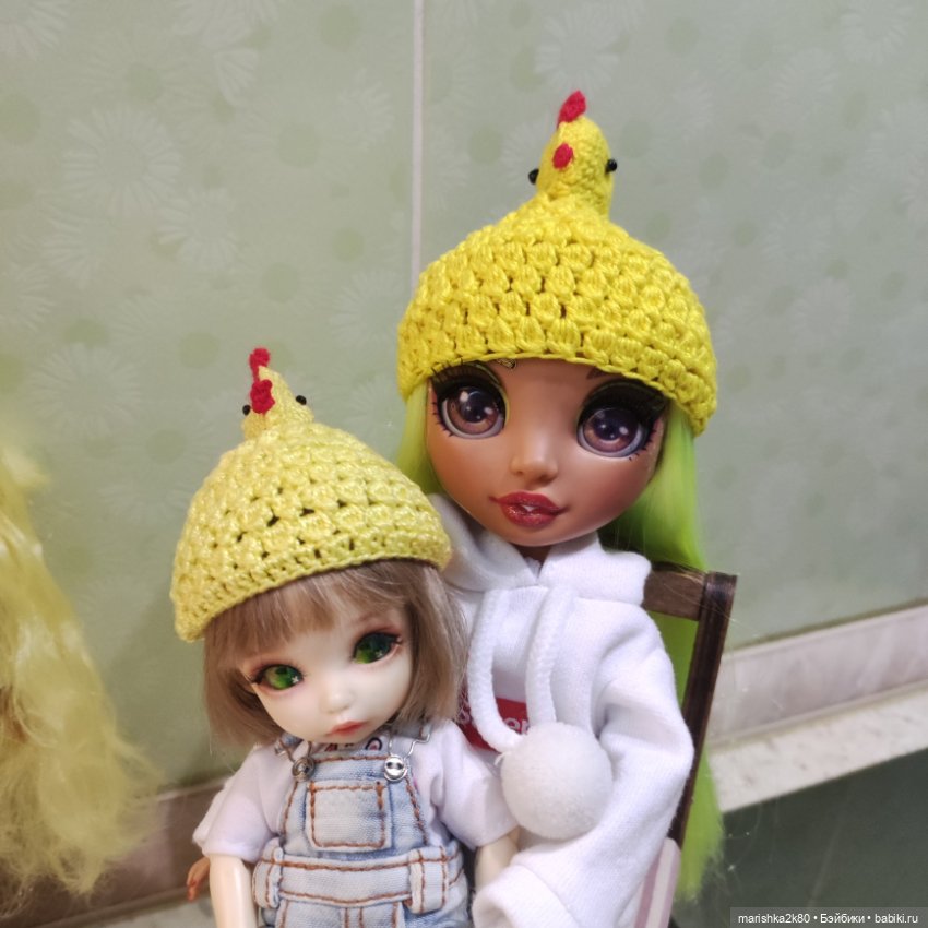 Сборная солянка — Коллекции игровых кукол (Playline): фото полок (фото 5)