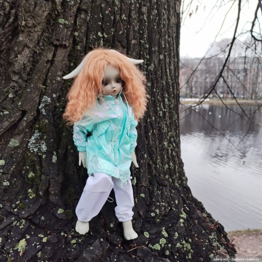 Зайка Флинт гуляет по Питеру) (фото 3)