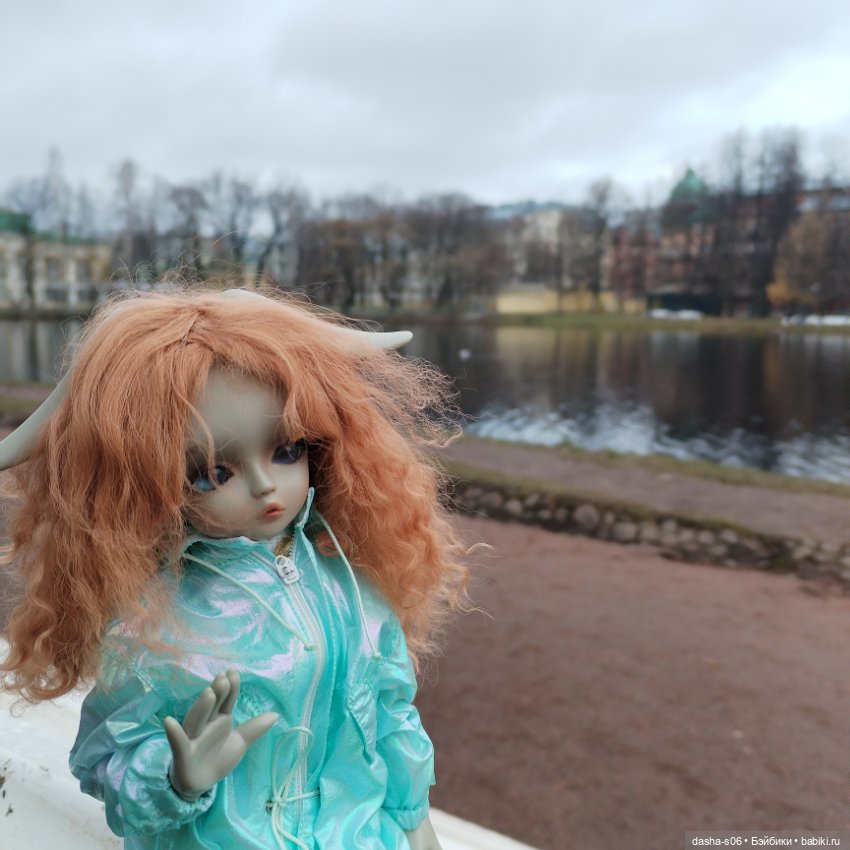 Зайка Флинт гуляет по Питеру) (фото 2)