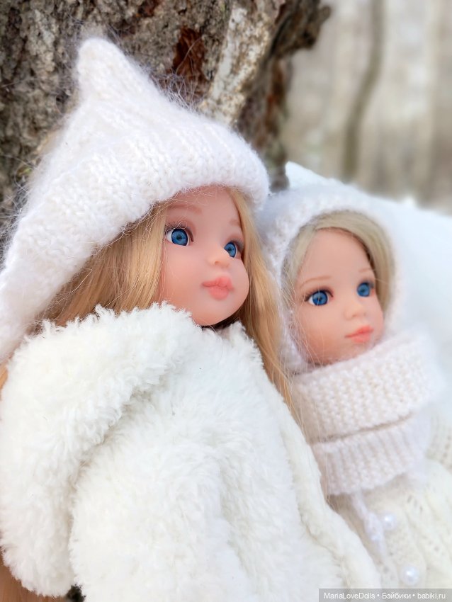 Вместе весело шагать... по сугробам... 😂