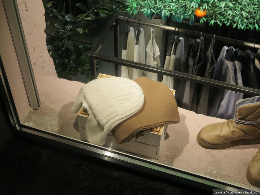 Catrinas Underworld в ночной Москве