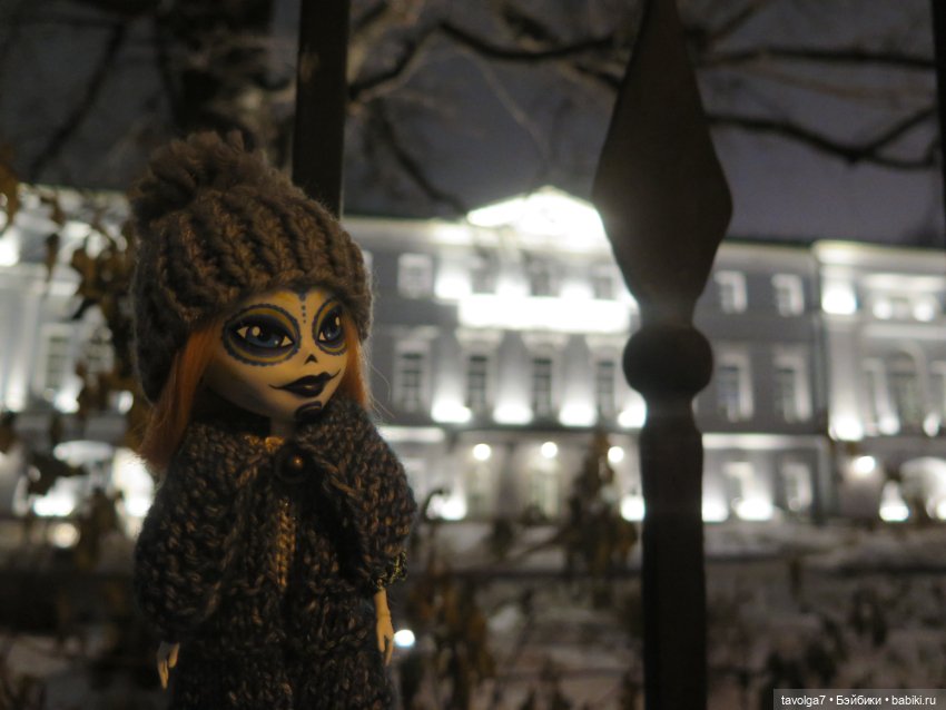 Catrinas Underworld в ночной Москве