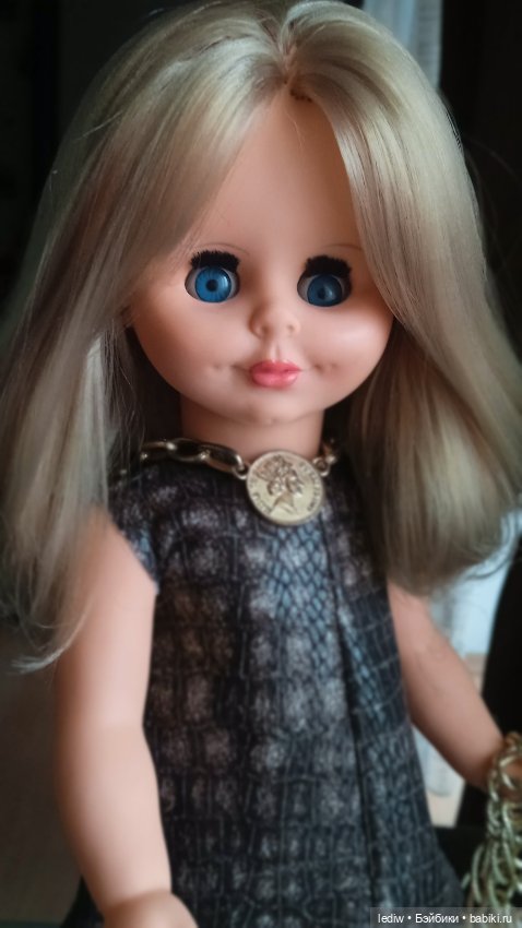 Будни кукломанки. Мари Жють, Ева и мысли куклы Сони