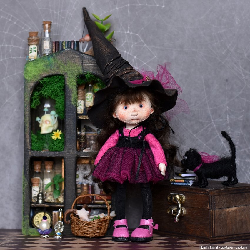 Фото-подборка: Волшебный шкаф (фото 9)