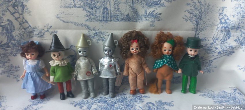 Первая куколка этого года и хоровод героев "Oz". С друзьями (фото 3)