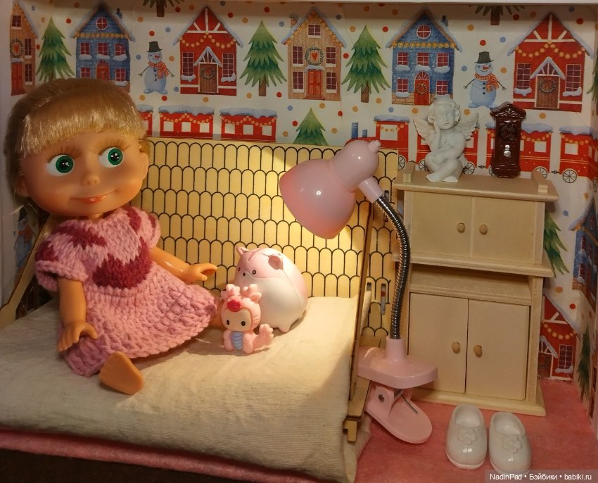 Вечером Маша играет — Куклы Маша и Медведь (Simba): Маша в кармашке (фото 3)