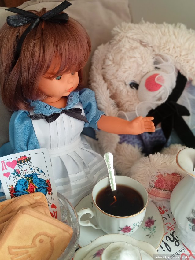 Новая жизнь старых кукол. Алиса. Очень странная история (фото 8)