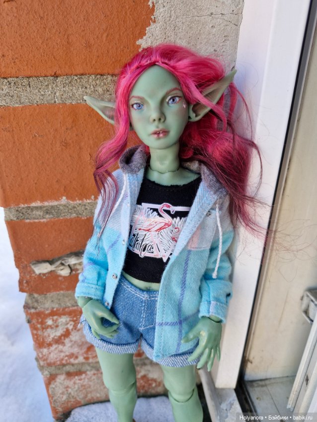 Новые девочки в полиуретане. Милахи (фото 5)