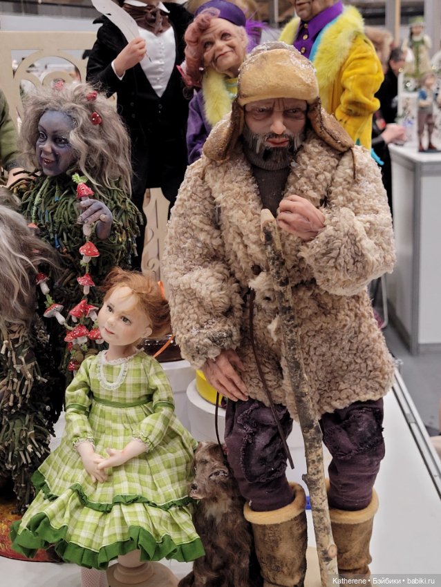 Небольшие куколки и обзорные фото с выставки