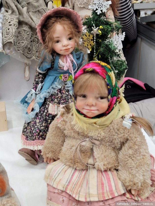 Небольшие куколки и обзорные фото с выставки
