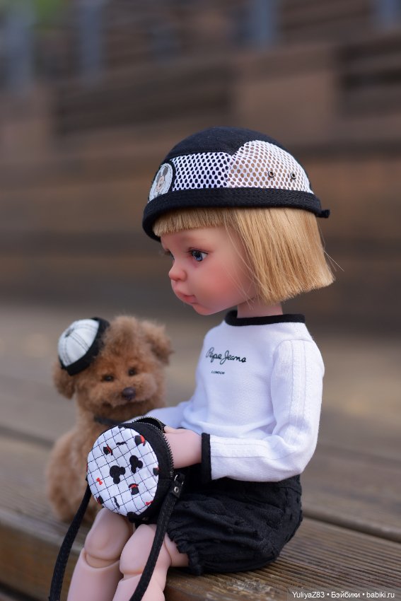 Кукольный гардероб на все случаи жизни. Часть1