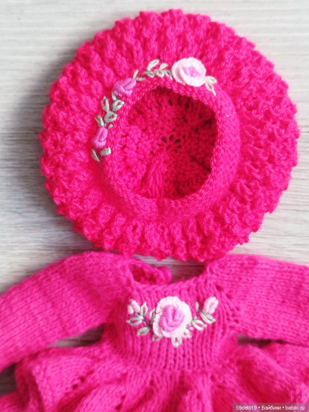 Малиновое платье с воланами для псевдо минипаолочки