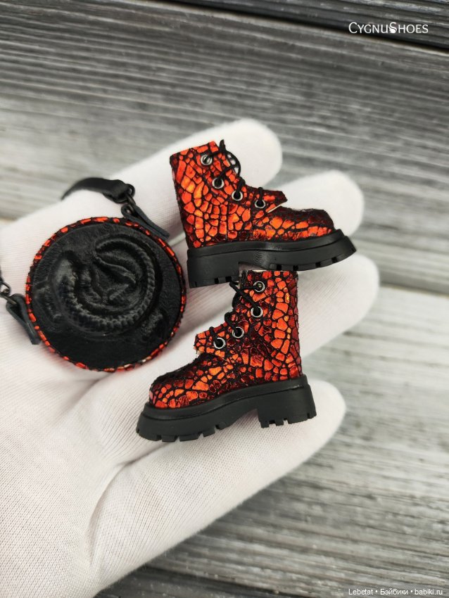 Моя рептилия...=) — Одежда и обувь для кукол своими руками: фото