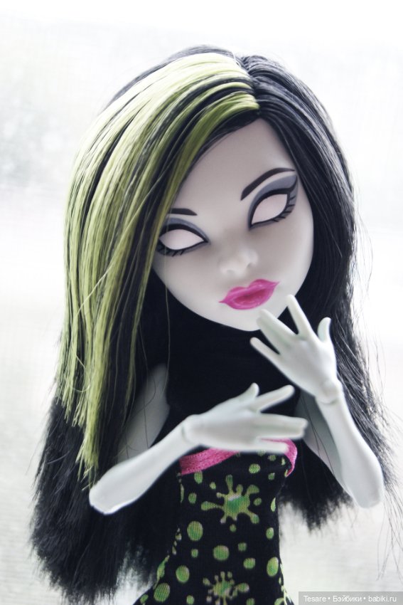 Номер 7. Скара — Куклы Monster High и Ever After High: G1