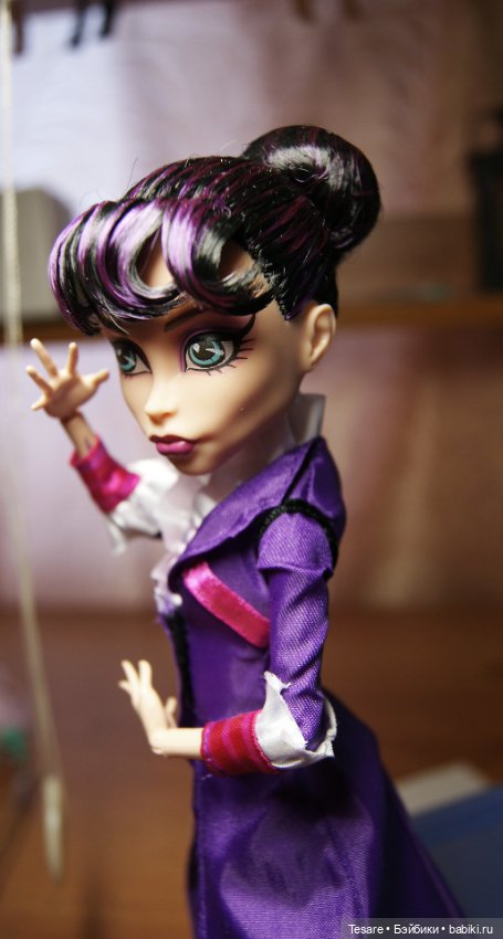 Номер 15. Бладгуд — Куклы Monster High и Ever After High: G1 (фото 4)