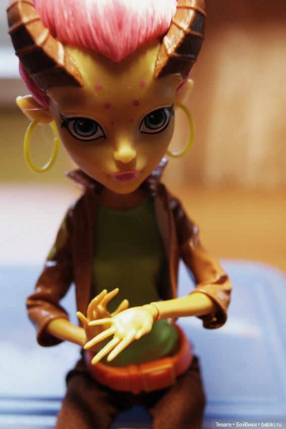 Номер 13. Гильда — Куклы Monster High и Ever After High: G1 (фото 7)