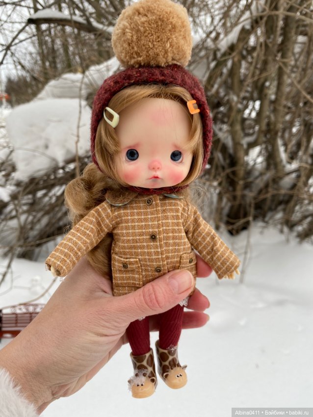 На прогулке) — ООАК и репейнт игровых кукол: Bratz (фото 8)