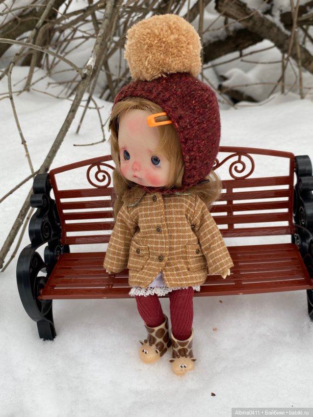 На прогулке) — ООАК и репейнт игровых кукол: Bratz (фото 3)