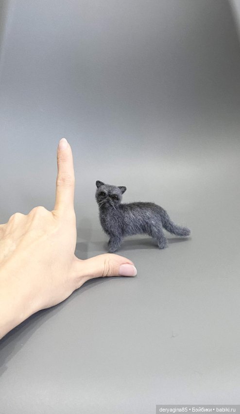 Котик — Валяные игрушки из шерсти: сухое валяние (фото 2)