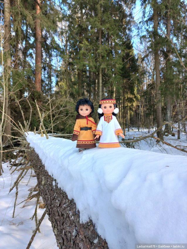 Северяне от "Весны" на прогулке