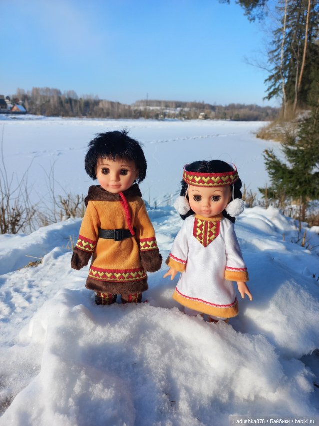 Северяне от "Весны" на прогулке