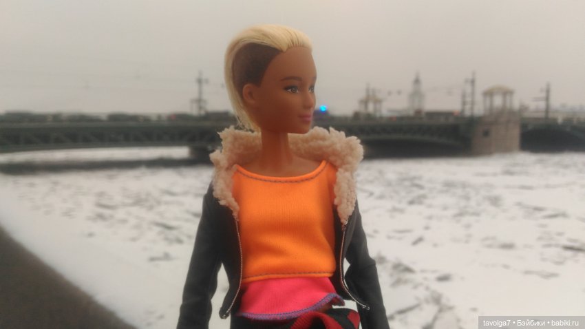 "Семь двадцать один - длина струны между смыслом и смыслом."