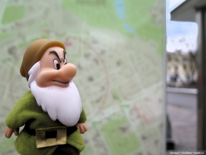 Внезапные жители в деревне у Маяка