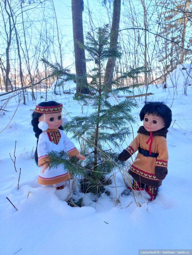 Северяне от "Весны" на прогулке