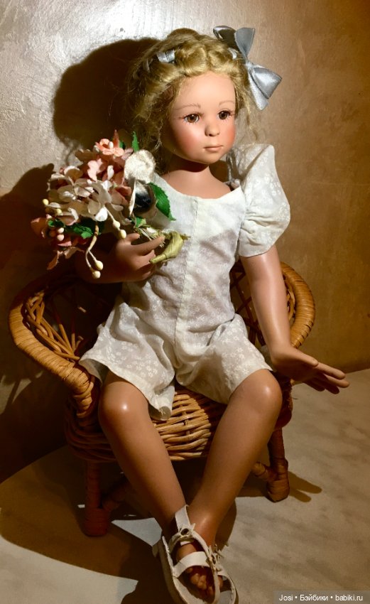 Jule и Lilian из коллекции 2005 от Gabriele Muller