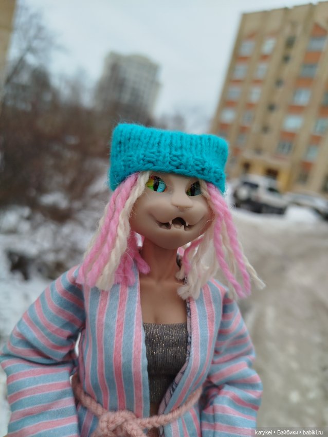 Влезет ли Теган в чехол от фена