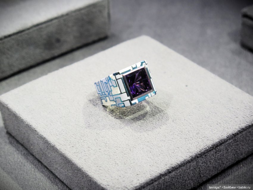 "Россия - Любовь моя! Искусство ювелиров России. XIX-XXI век" Украшения