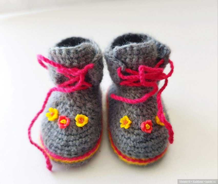 Яркий вязаный костюм для куклы паола рейна (фото 10)