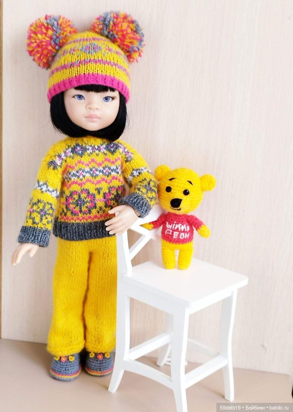Яркий вязаный костюм для куклы паола рейна (фото 6)