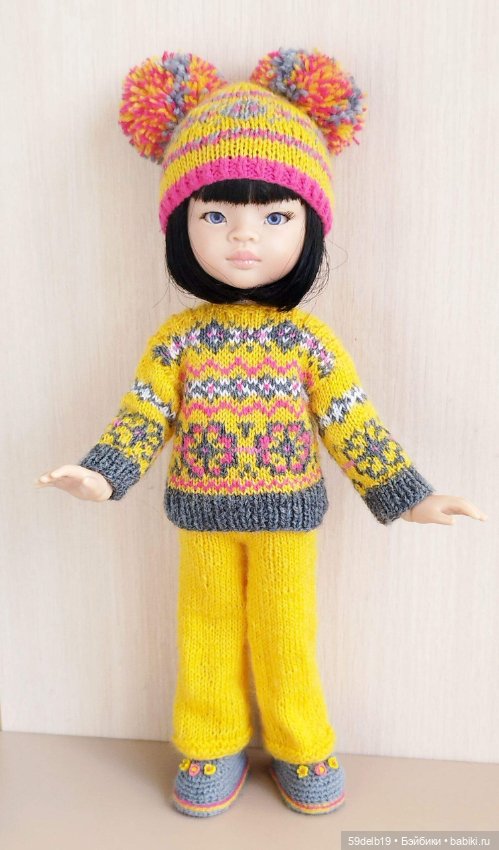 Яркий вязаный костюм для куклы паола рейна (фото 4)