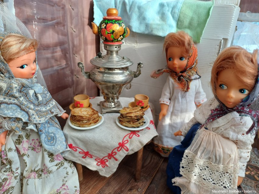 Как три сестры Масленицу отмечали