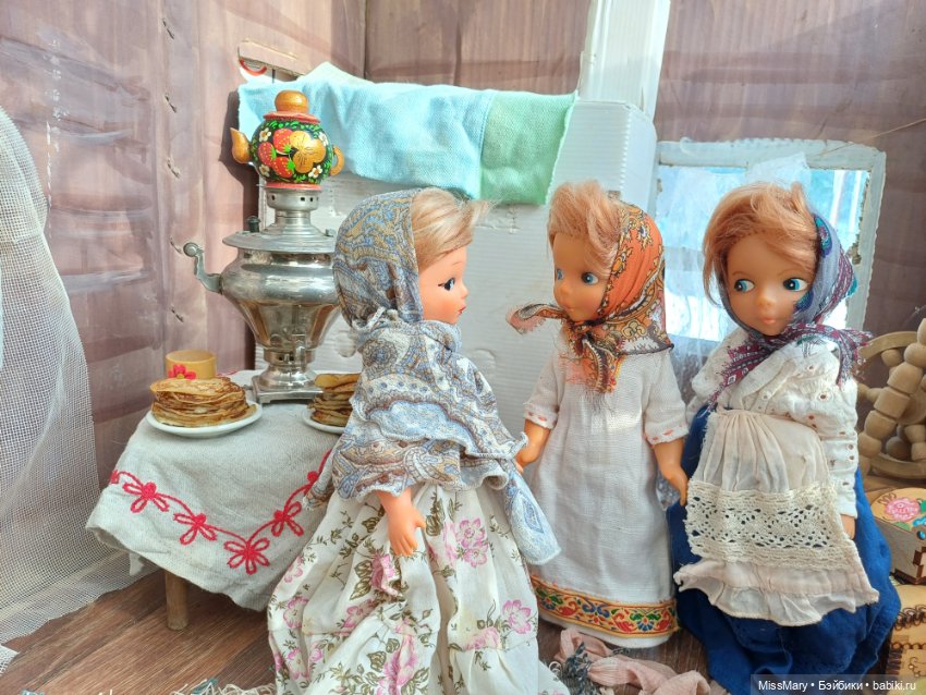 Как три сестры Масленицу отмечали