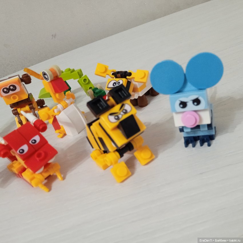 Восточный календарь в стиле Лего🐅🐑🐂🐎🐕🐍🐖🦧🐓🐇🐀🐉