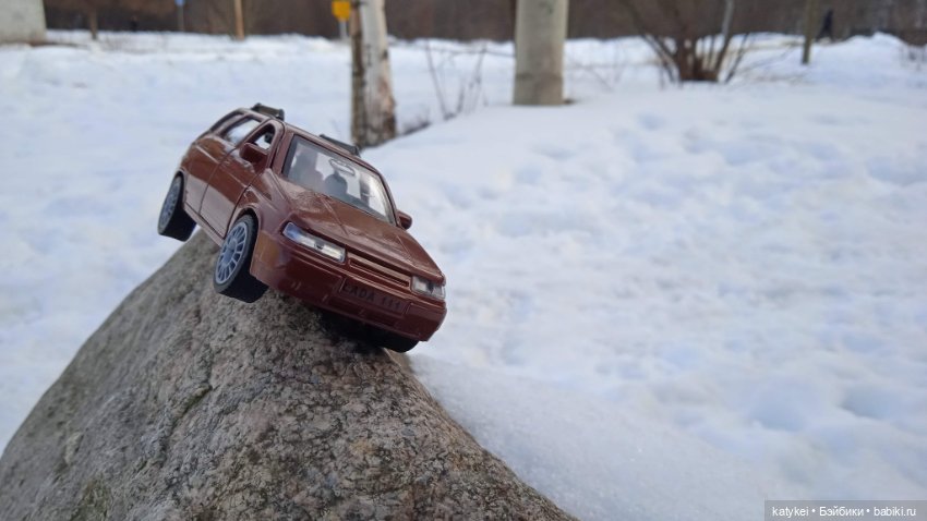 Приключения бордовой машинки зимой (фото 8)