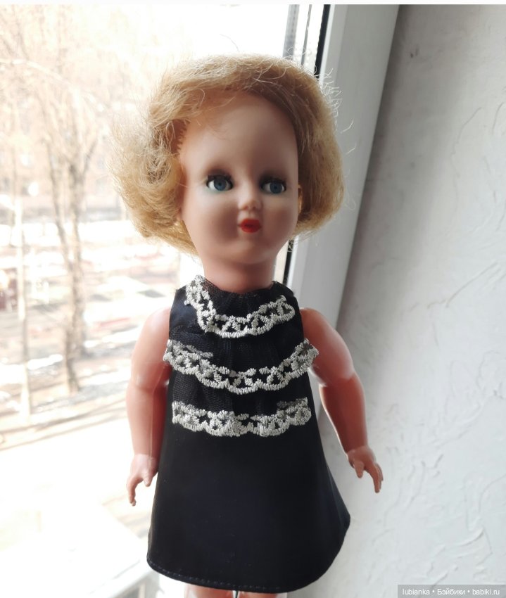 Вновь прибывшая винтажная француженка