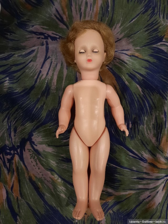 Вновь прибывшая винтажная француженка