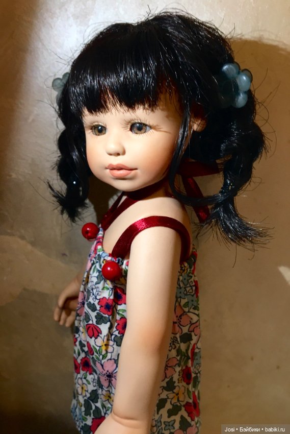 Две виниловые крохи SuiLi и Sarah от Gabriele Muller