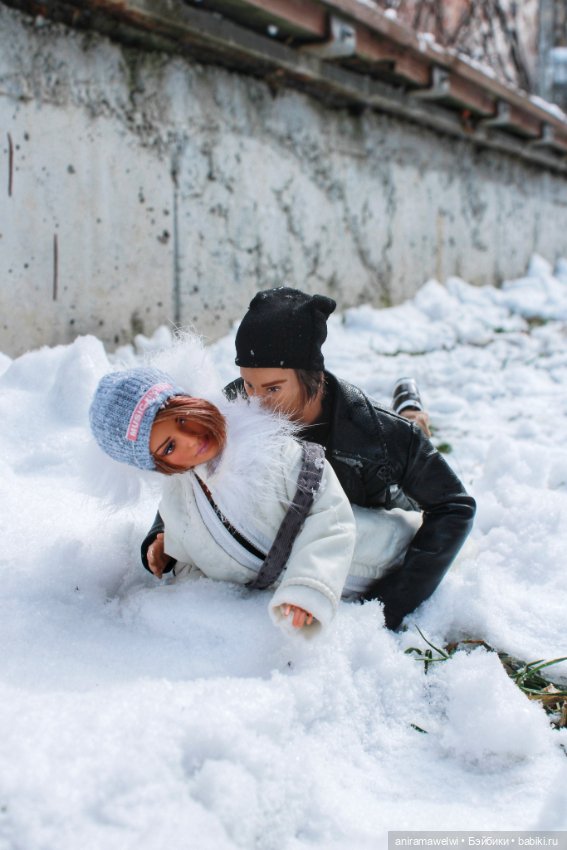 Снежная прогулка Саши и Высотина