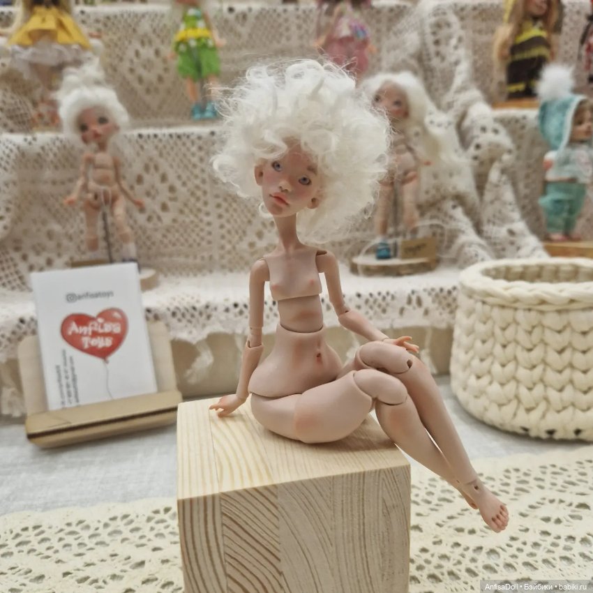 Карманные девочки. Авторские шарнирная куклы (фото 9)