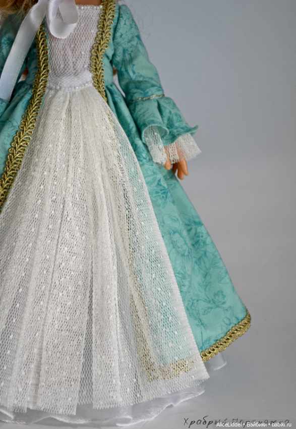 Золото и кружева — Одежда и обувь для кукол своими руками: фото (фото 3)