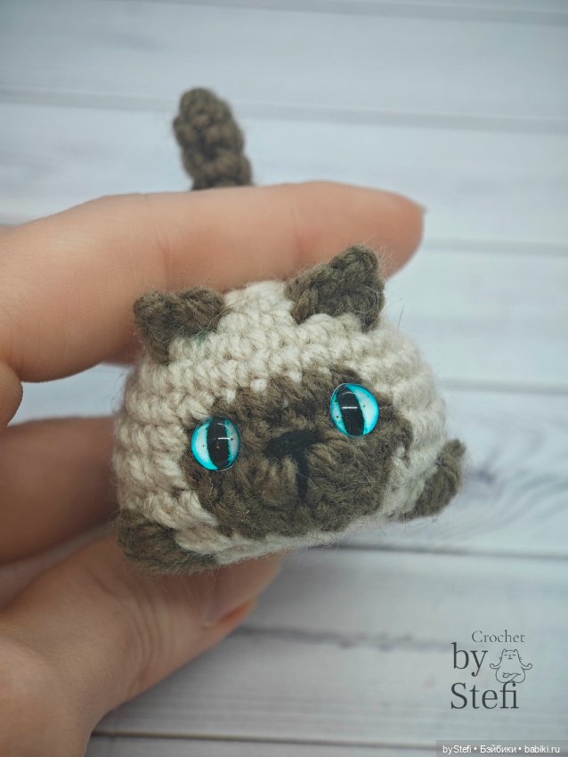 Сиамский кот — Вязаные игрушки и амигуруми: крючком